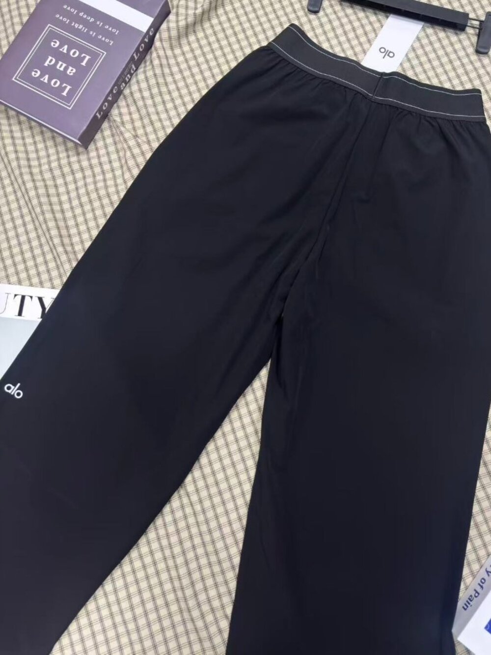 ALO Yoga🛶NWT Suit Up Trouser Black 30",elevates your everyday style. - Picture 5 of 8